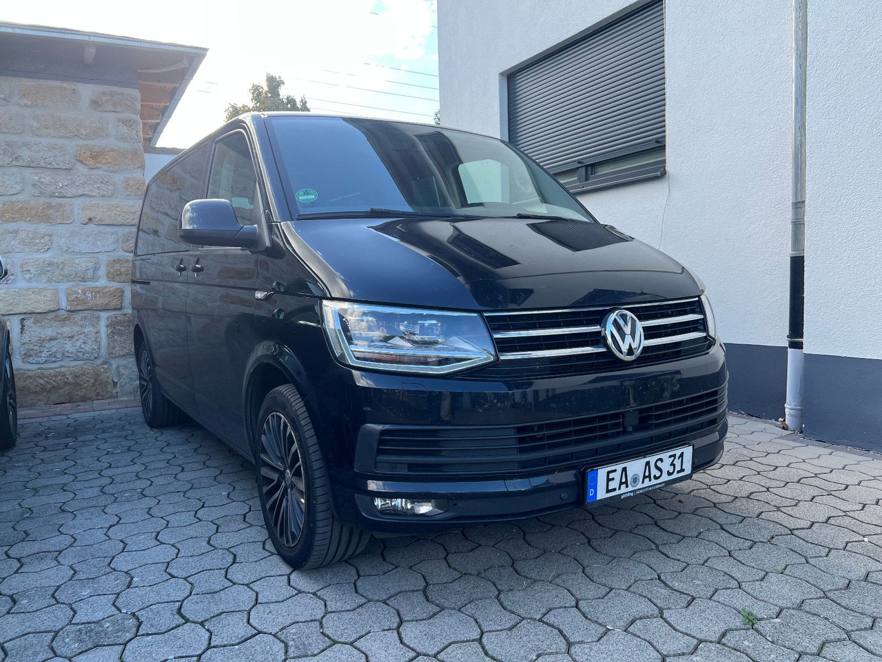 Volkswagen T6 Multivan - Passenger van: picture 1 Volkswagen T6 Multivan - Passenger van: picture 1