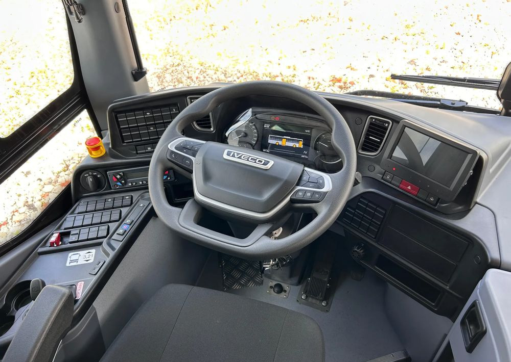 New City bus Iveco Crossway LE: picture 13