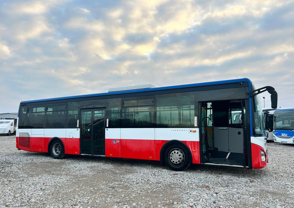 Iveco Crossway LE - City bus: picture 2 Iveco Crossway LE - City bus: picture 2