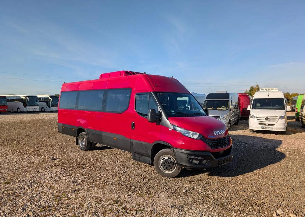 Iveco Daily - Minibus, Passenger van: picture 1 Iveco Daily - Minibus, Passenger van: picture 1