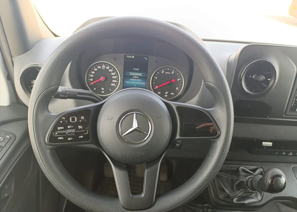 Minibus, Passenger van Mercedes-Benz Sprinter 519: picture 16
