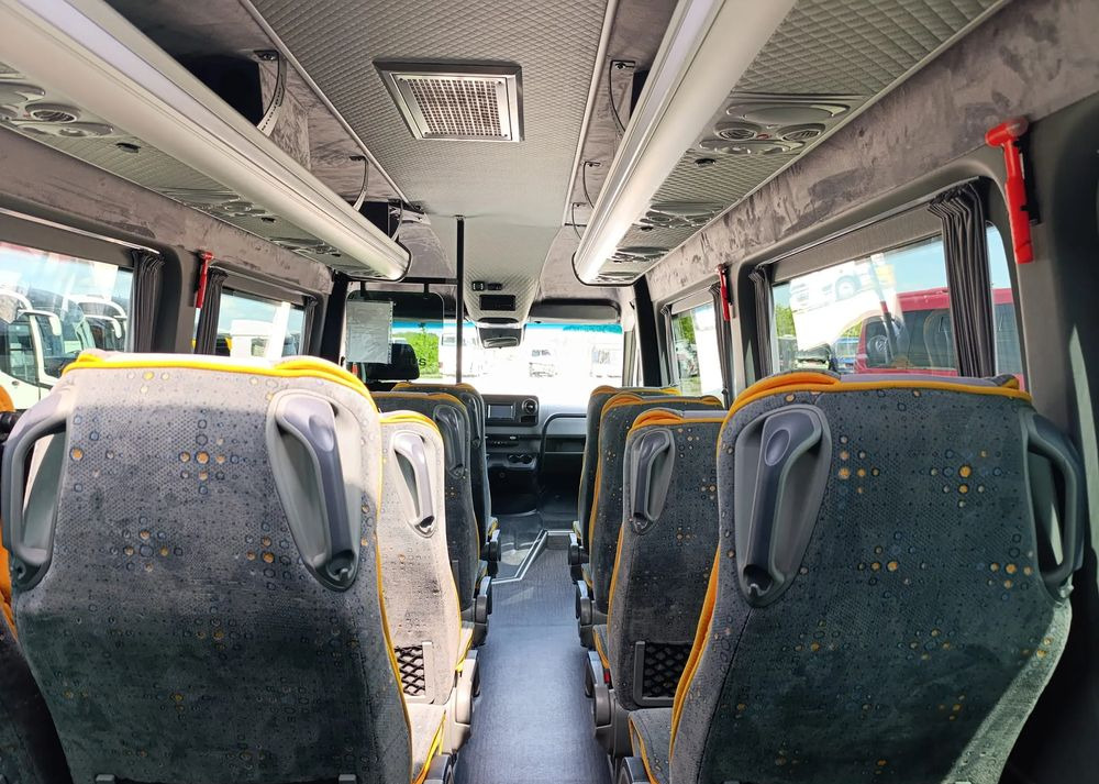 Minibus, Passenger van Mercedes-Benz Sprinter 519: picture 20