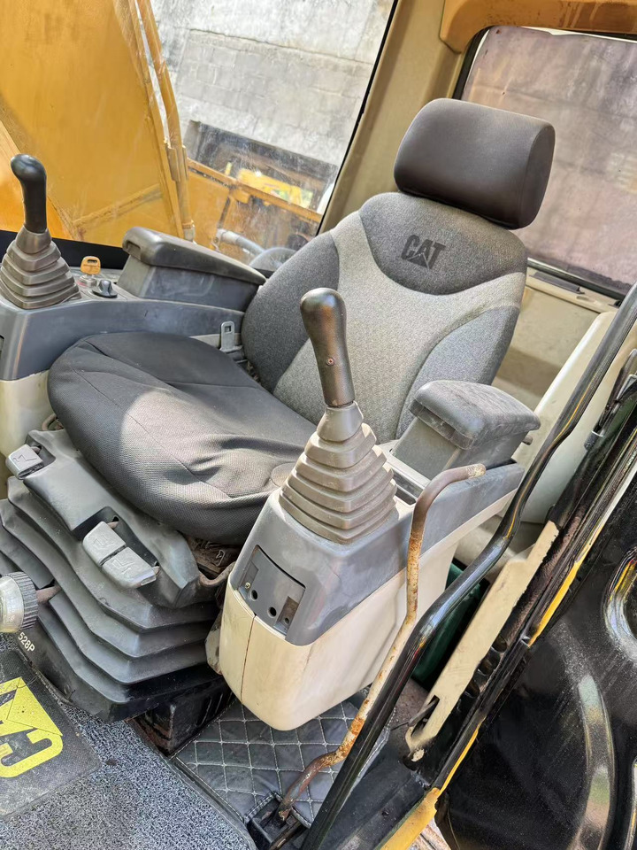 CATERPILLAR 320CL CAT - Crawler excavator: picture 3 CATERPILLAR 320CL CAT - Crawler excavator: picture 3