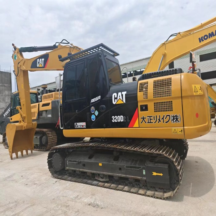 CATERPILLAR 320DL - Crawler excavator: picture 5 CATERPILLAR 320DL - Crawler excavator: picture 5