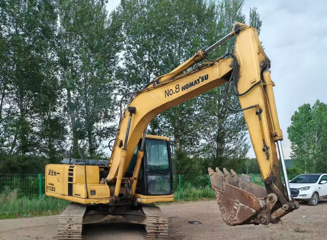 KOMATSU PC120-6 - Crawler excavator: picture 2 KOMATSU PC120-6 - Crawler excavator: picture 2