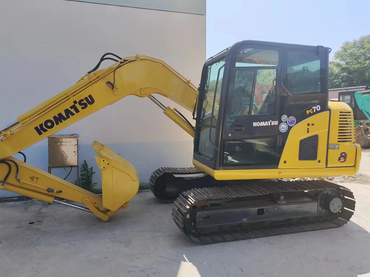 KOMATSU PC70-8 - Mini excavator: picture 2 KOMATSU PC70-8 - Mini excavator: picture 2