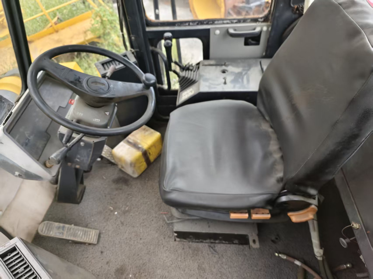 KOMATSU WA470 - Wheel loader: picture 5 KOMATSU WA470 - Wheel loader: picture 5