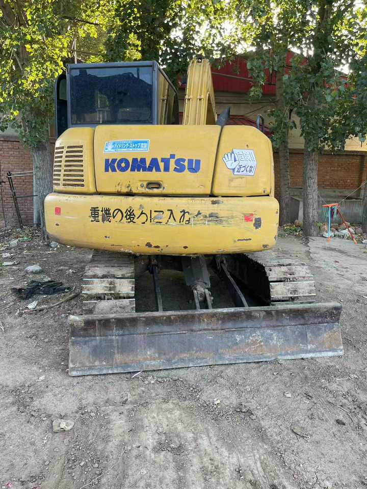 KOMATSU pc70-8 - Mini excavator: picture 3 KOMATSU pc70-8 - Mini excavator: picture 3