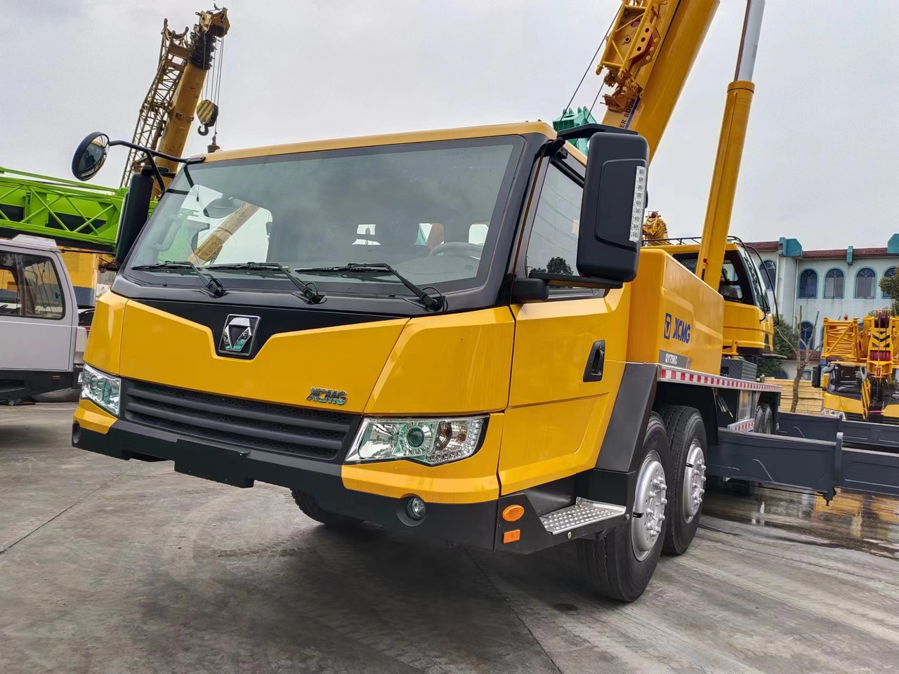 XCMG QY75K - Mobile crane: picture 2 XCMG QY75K - Mobile crane: picture 2