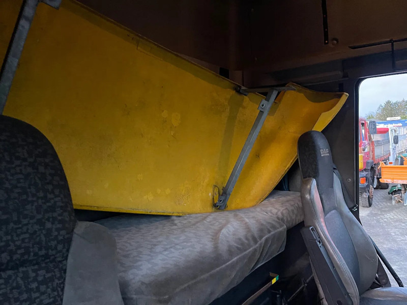 DAF CF 85.410 Tractor unit on lease DAF CF 85.410 Tractor unit: picture 15