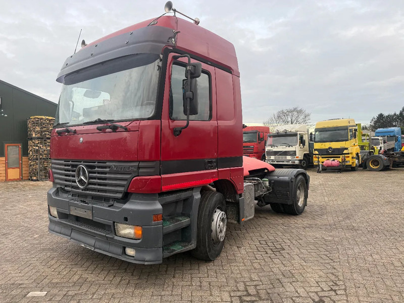 Tractor unit Mercedes-Benz Actros 1843 3 pedals: picture 9 Tractor unit Mercedes-Benz Actros 1843 3 pedals: picture 9