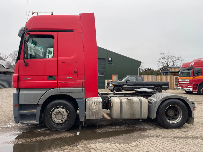 Mercedes-Benz Actros 1844 3 pedals - Tractor unit: picture 5 Mercedes-Benz Actros 1844 3 pedals - Tractor unit: picture 5