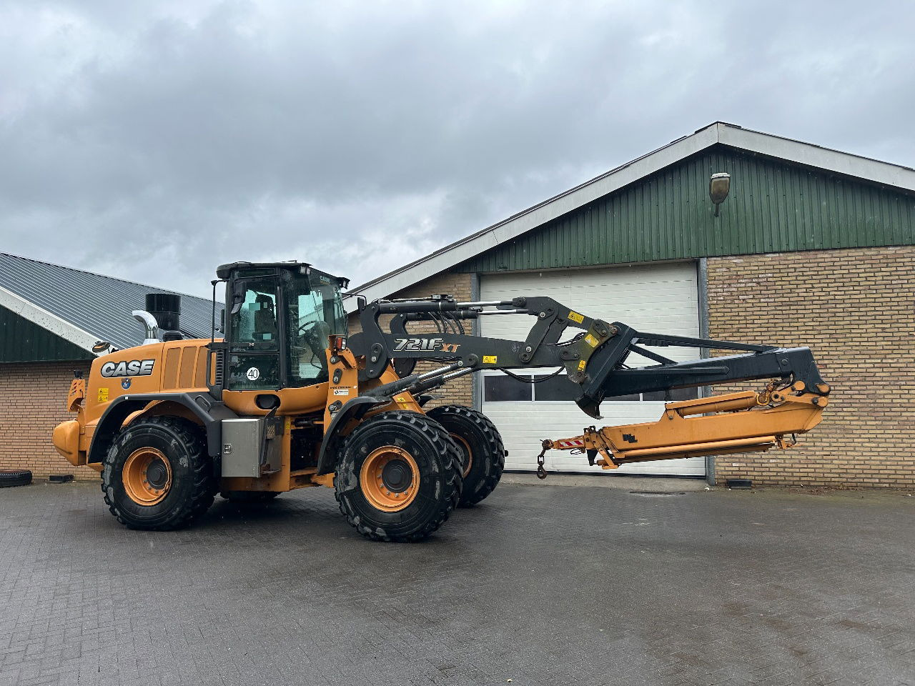 Wheel loader Case 721F: picture 12 Wheel loader Case 721F: picture 12