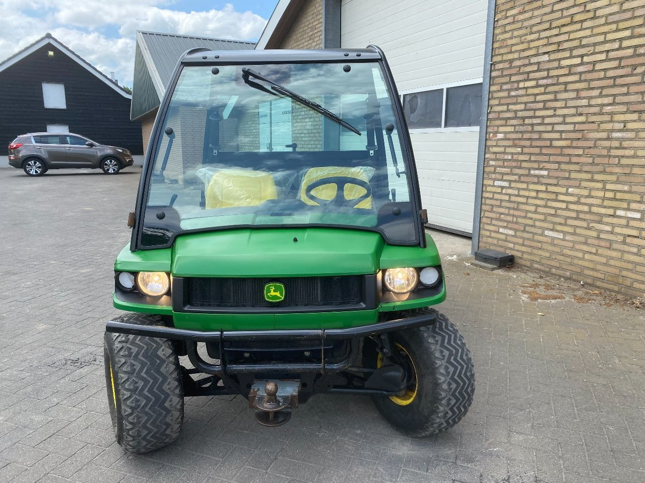 John Deere HPX 4X4 - Side-by-side/ ATV: picture 3 John Deere HPX 4X4 - Side-by-side/ ATV: picture 3