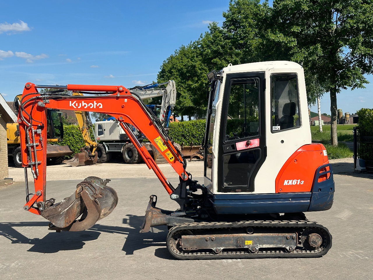 Kubota KX61-3 - Mini excavator: picture 2 Kubota KX61-3 - Mini excavator: picture 2