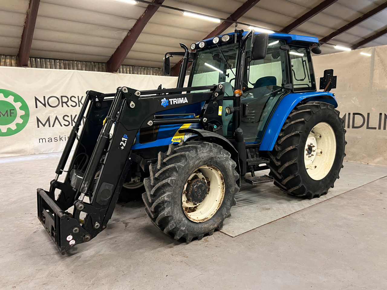New Holland T 5050 #KUN 3844 Timer# - Farm tractor: picture 1 New Holland T 5050 #KUN 3844 Timer# - Farm tractor: picture 1