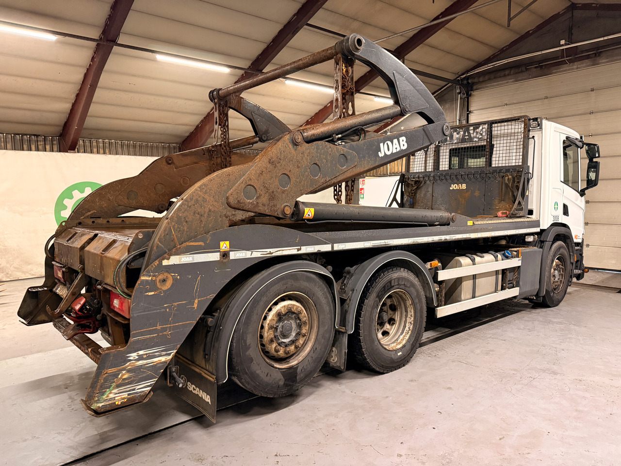 Scania P410 - Skip loader truck: picture 4 Scania P410 - Skip loader truck: picture 4