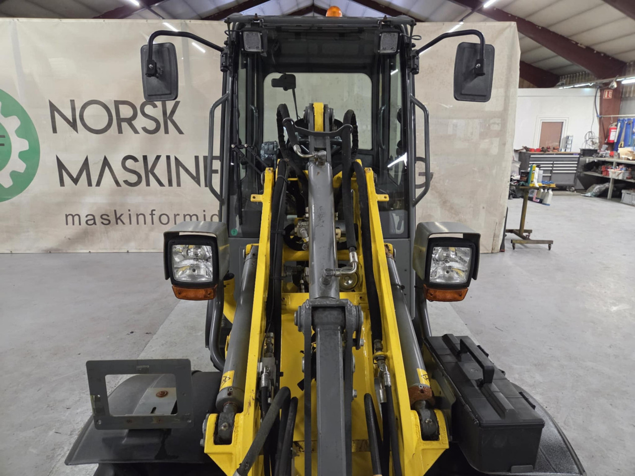 Wheel loader Wacker Neuson WL25: picture 10