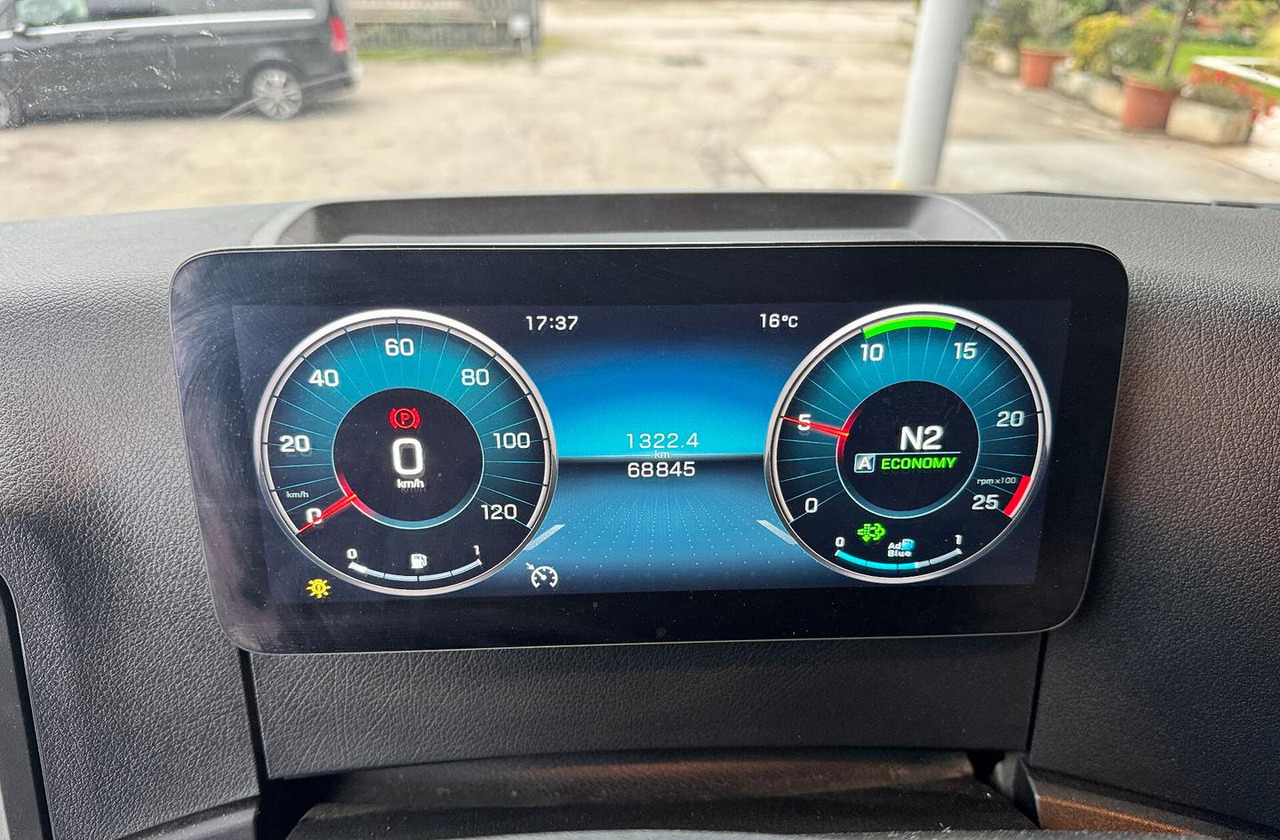 MERCEDES AROCS 4151 (8X4) RIB - Tipper: picture 5 MERCEDES AROCS 4151 (8X4) RIB - Tipper: picture 5