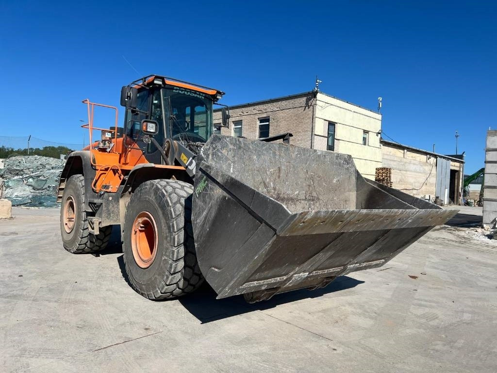 Doosan DL 420-5 CVT-5 - Wheel loader: picture 5 Doosan DL 420-5 CVT-5 - Wheel loader: picture 5