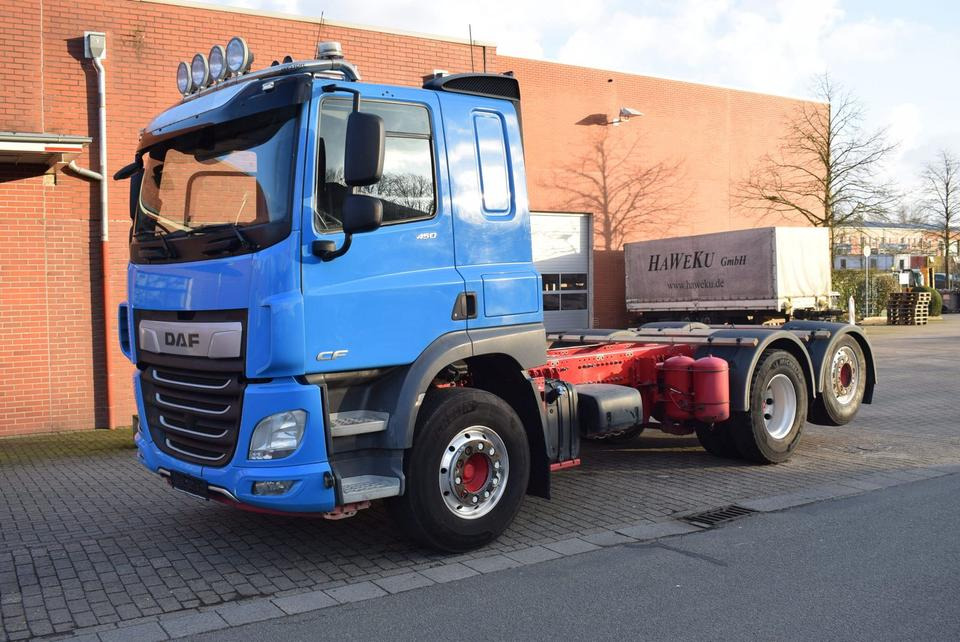 DAF CF 450 6x2 Fahrgestell Klima Navi Lift Retarder - Cab chassis truck: picture 2 DAF CF 450 6x2 Fahrgestell Klima Navi Lift Retarder - Cab chassis truck: picture 2