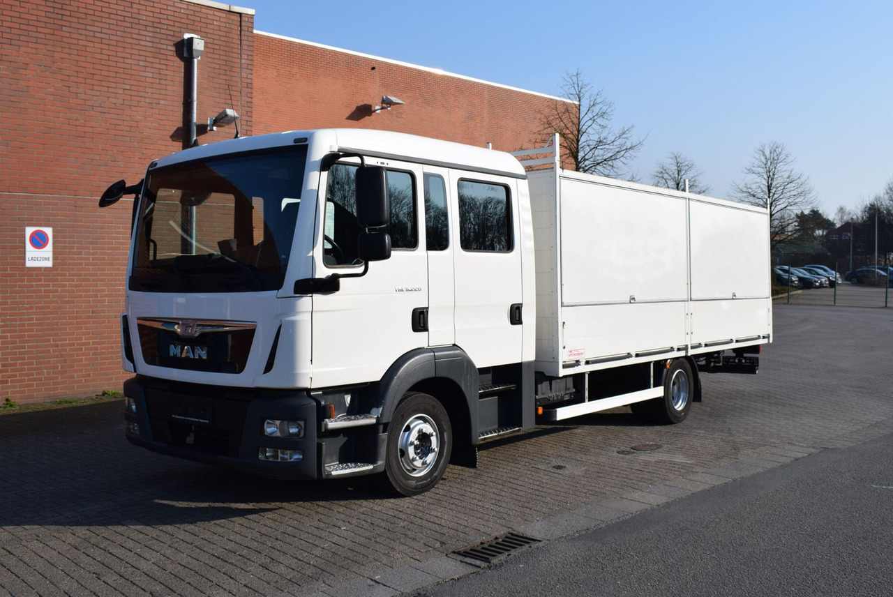 MAN TGL 8.220 DOKA 6-Sitzer 2X AHK Klima - Flatbed van, Combi van: picture 1 MAN TGL 8.220 DOKA 6-Sitzer 2X AHK Klima - Flatbed van, Combi van: picture 1