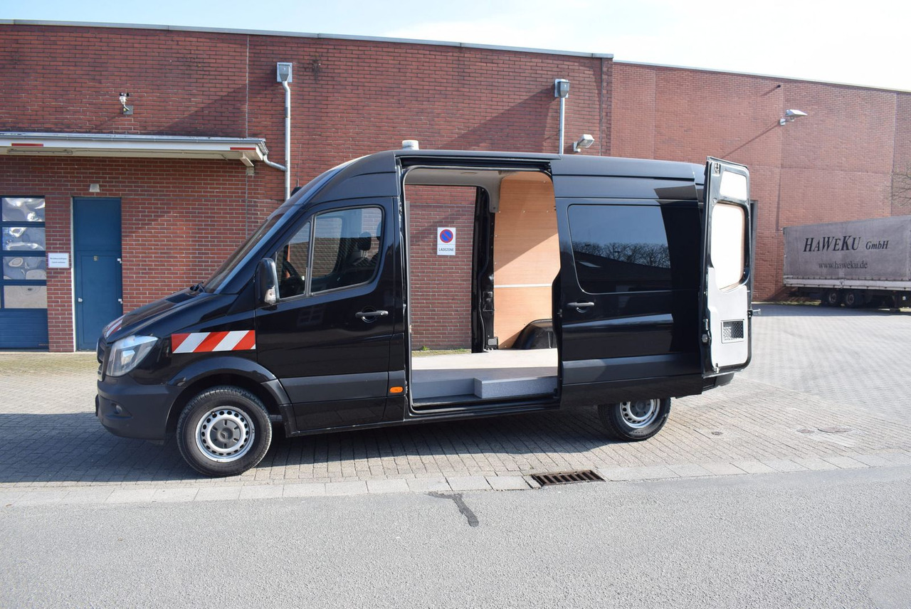 Mercedes-Benz Sprinter 319 CDI L2H2 Automatik2xSchiebetür - Panel van: picture 1 Mercedes-Benz Sprinter 319 CDI L2H2 Automatik2xSchiebetür - Panel van: picture 1
