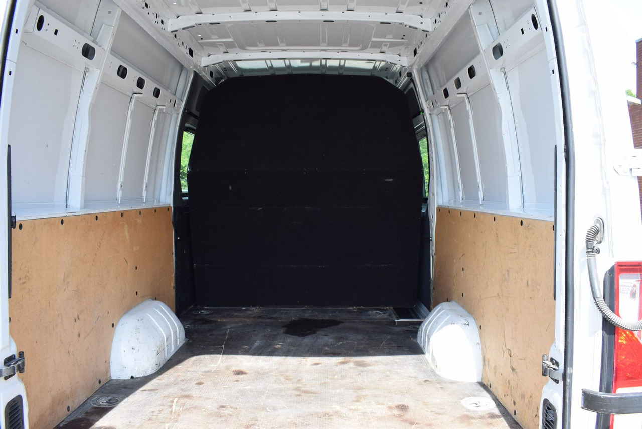 Panel van, Combi van Renault Master 3,5t Allrad 4X4 Klima Standheizung L4H2: picture 18