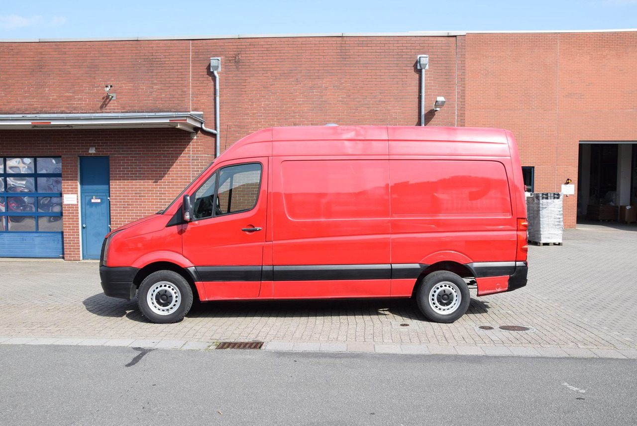 Volkswagen Crafter 35 mittel L2H2 Hochdach Standheizung AHK - Panel van: picture 2 Volkswagen Crafter 35 mittel L2H2 Hochdach Standheizung AHK - Panel van: picture 2