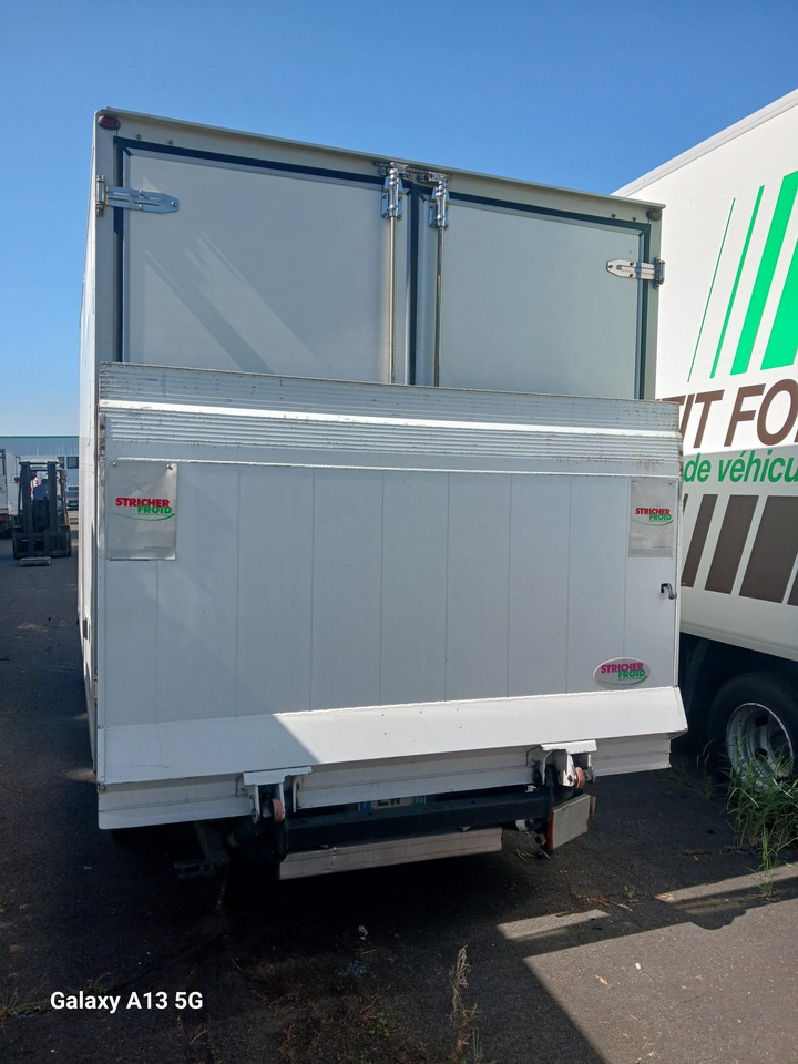 IVECO DAILY 35S14 KONTENER CHŁODNIA WINDA NR 881 - Refrigerated van: picture 1 IVECO DAILY 35S14 KONTENER CHŁODNIA WINDA NR 881 - Refrigerated van: picture 1