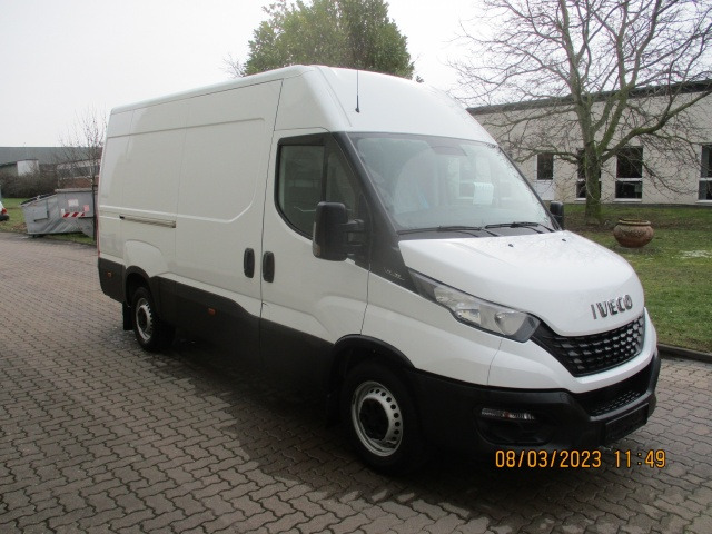 IVECO Daily 35S16V - Panel van: picture 2 IVECO Daily 35S16V - Panel van: picture 2