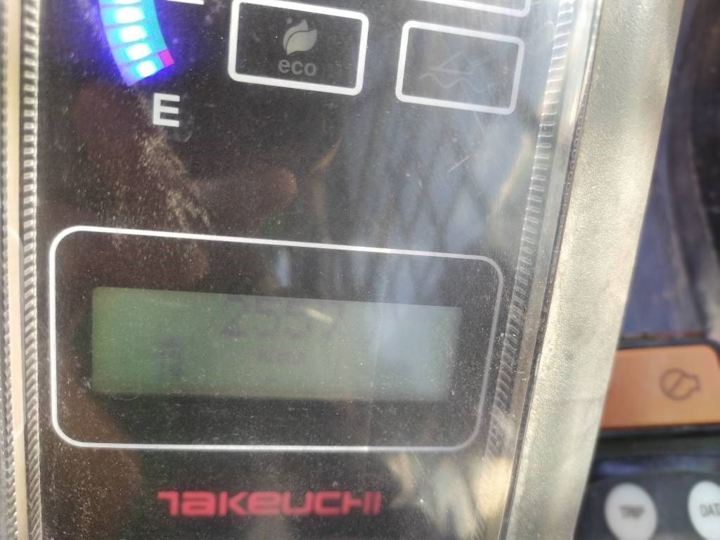 Takeuchi TL 8 - Skid steer loader: picture 5 Takeuchi TL 8 - Skid steer loader: picture 5