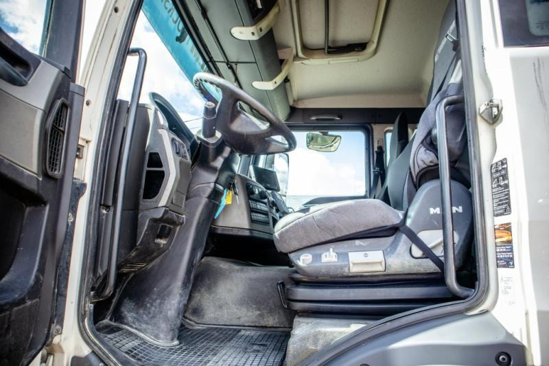 Concrete mixer truck MAN TGS 32.400BB+LIEBHERR 8M³+BAND/TAPIS 16m: picture 9 Concrete mixer truck MAN TGS 32.400BB+LIEBHERR 8M³+BAND/TAPIS 16m: picture 9