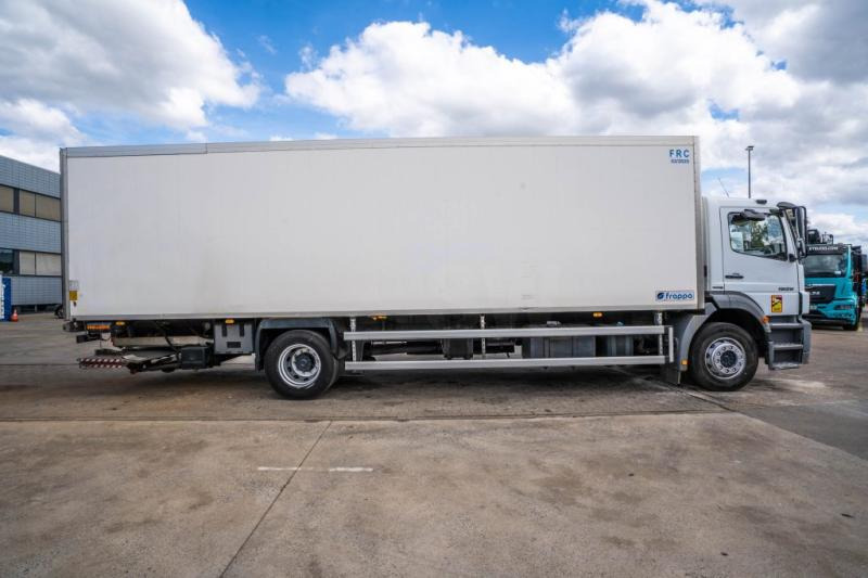 Mercedes AXOR 1829-MP3+ CARRIER - Refrigerator truck: picture 3 Mercedes AXOR 1829-MP3+ CARRIER - Refrigerator truck: picture 3
