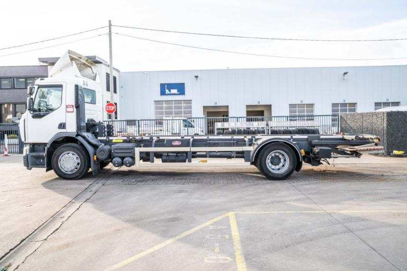 Container transporter/ Swap body truck Renault D19 280 DXI+DHOLLANDIA: picture 6