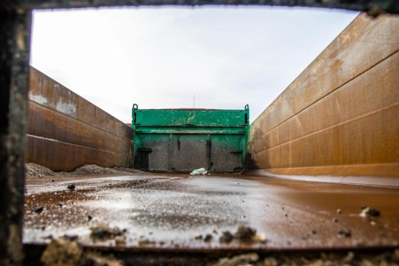 Interior photo 1: Renault LANDER-KERAX 430 DXI+BIBENNE on lease Renault LANDER-KERAX 430 DXI+BIBENNE