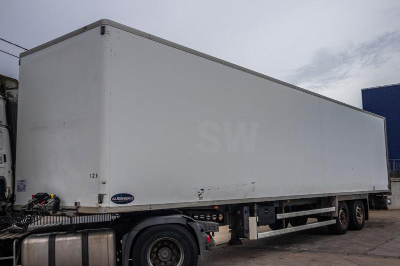 Lecitrailer FOURGON - Semi-trailer: picture 1 Lecitrailer FOURGON - Semi-trailer: picture 1