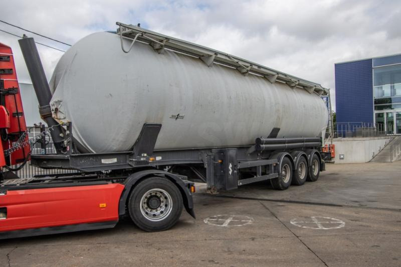 Spitzer EUROVRAC-SK2460 - 60M³+5COMP - Semi-trailer: picture 1 Spitzer EUROVRAC-SK2460 - 60M³+5COMP - Semi-trailer: picture 1