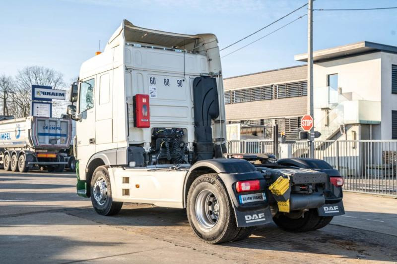 DAF XF 460 + HYDRAULIQUE (50Ton) - Tractor unit: picture 5 DAF XF 460 + HYDRAULIQUE (50Ton) - Tractor unit: picture 5