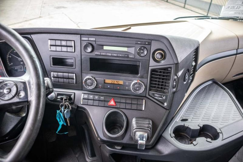 Tractor unit Mercedes ACTROS 1845 LS+E5: picture 6