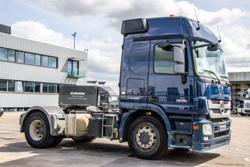 Mercedes ACTROS 1846 LS-MP3+HYDR. - Tractor unit: picture 3 Mercedes ACTROS 1846 LS-MP3+HYDR. - Tractor unit: picture 3