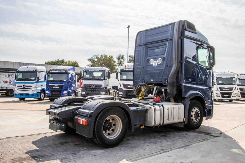 Mercedes ACTROS 1848 LS+E6+HYDR. - Tractor unit: picture 3 Mercedes ACTROS 1848 LS+E6+HYDR. - Tractor unit: picture 3