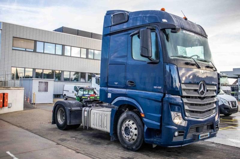 Mercedes ACTROS 1848 LS+E6+HYDR. - Tractor unit: picture 2 Mercedes ACTROS 1848 LS+E6+HYDR. - Tractor unit: picture 2