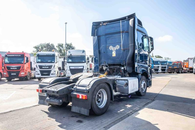 Mercedes ACTROS 1848 LS - Tractor unit: picture 3 Mercedes ACTROS 1848 LS - Tractor unit: picture 3