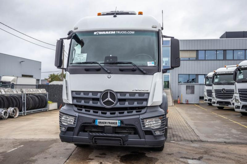 Mercedes AROCS 1846 LS (No Actros) - Tractor unit: picture 5 Mercedes AROCS 1846 LS (No Actros) - Tractor unit: picture 5