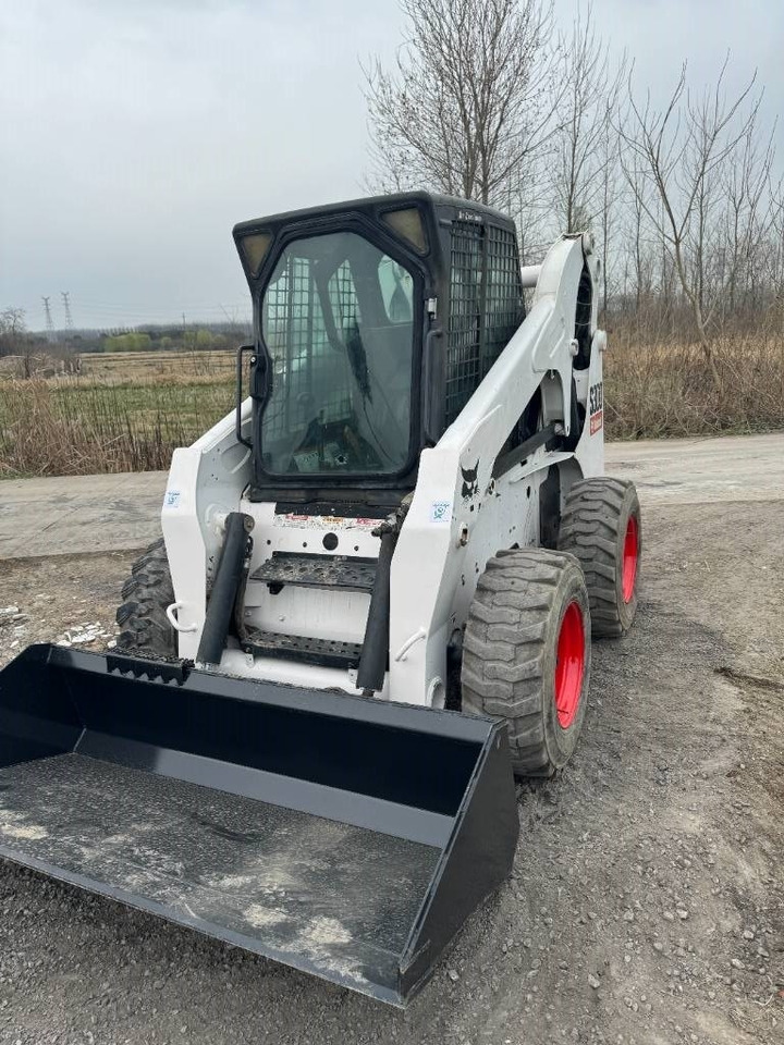 Bobcat S 300 - Skid steer loader: picture 1 Bobcat S 300 - Skid steer loader: picture 1