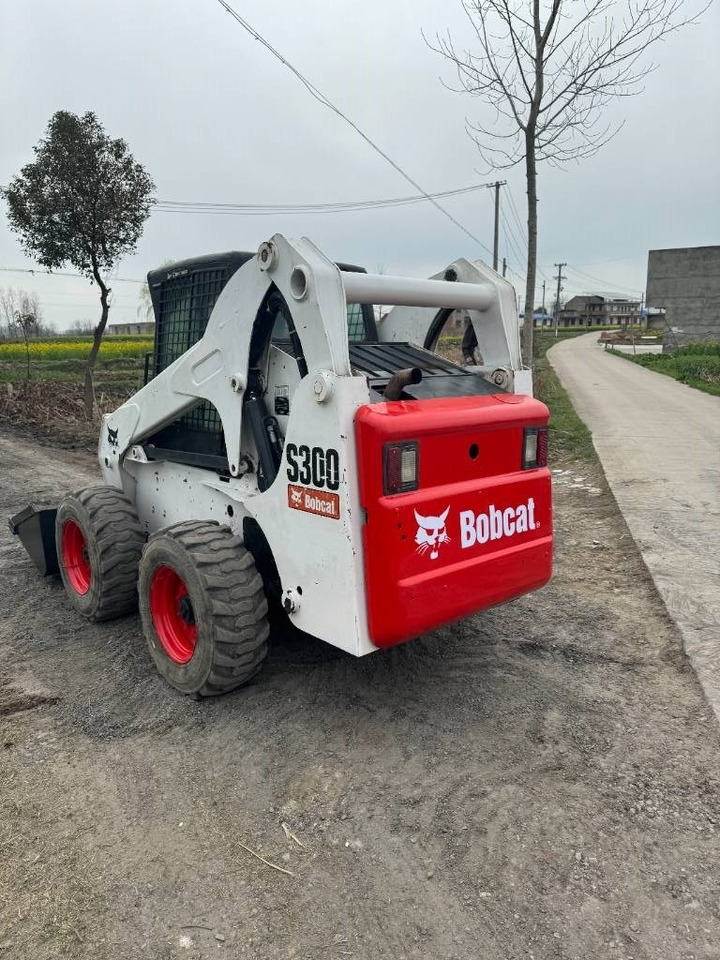 Bobcat S 300 - Skid steer loader: picture 5 Bobcat S 300 - Skid steer loader: picture 5