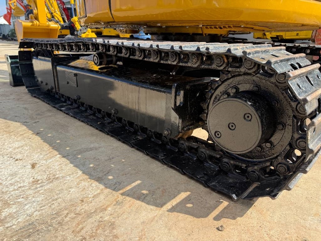 CAT 303.5E - Mini excavator: picture 4 CAT 303.5E - Mini excavator: picture 4