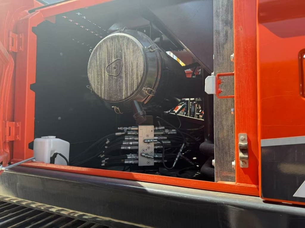 Doosan DX 340  on lease Doosan DX 340: picture 7