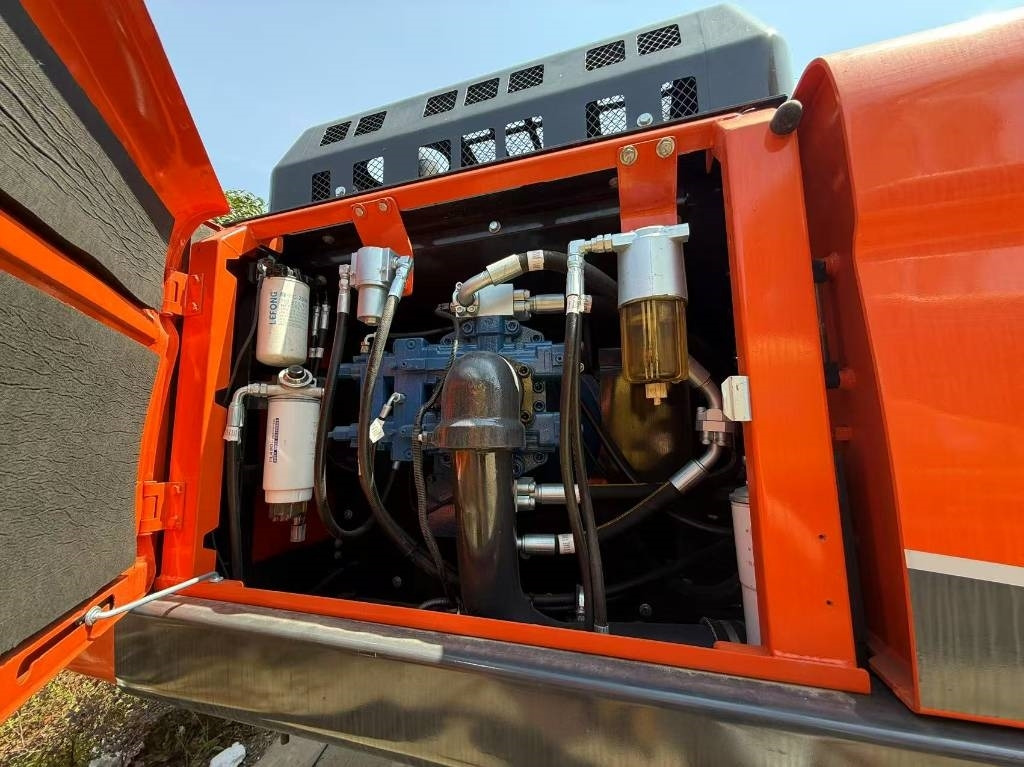 Doosan DX 340 - Crawler excavator: picture 4 Doosan DX 340 - Crawler excavator: picture 4